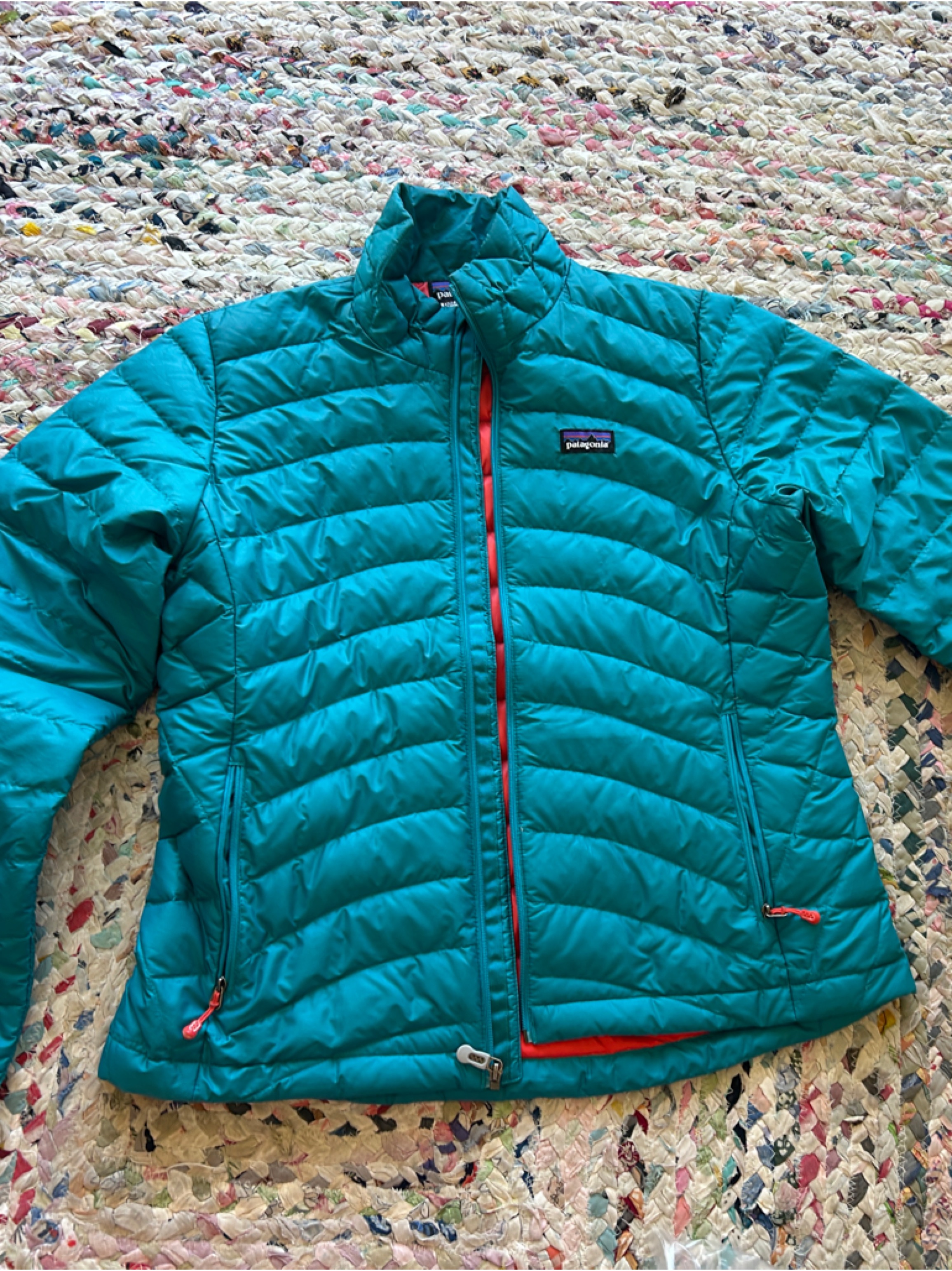 Patagonia Teal Quilted Down Jacket With Red Zipper Accents